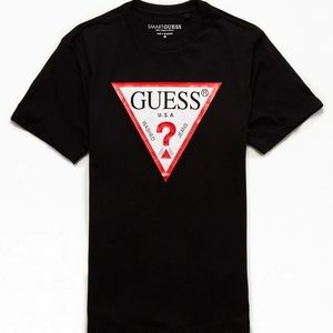 GUESSTri-Logo T-Shirt🔥